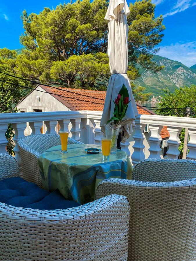 Lovely Apartment Jovan 3,With A View Of The Bay And Free Wi-Fi Kotor Exterior photo
